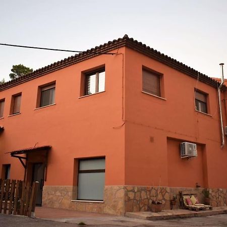 El Vinilo. Aparcamiento Exterior Gratuito Teruel Exterior foto