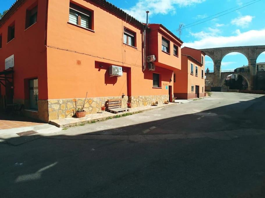 El Vinilo. Aparcamiento Exterior Gratuito Teruel Exterior foto